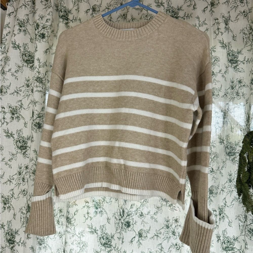 Vigoos sweater
